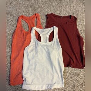 Lululemon tank bundle size 6 swiftly